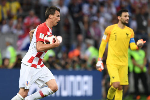 在确保中场 在确保中场